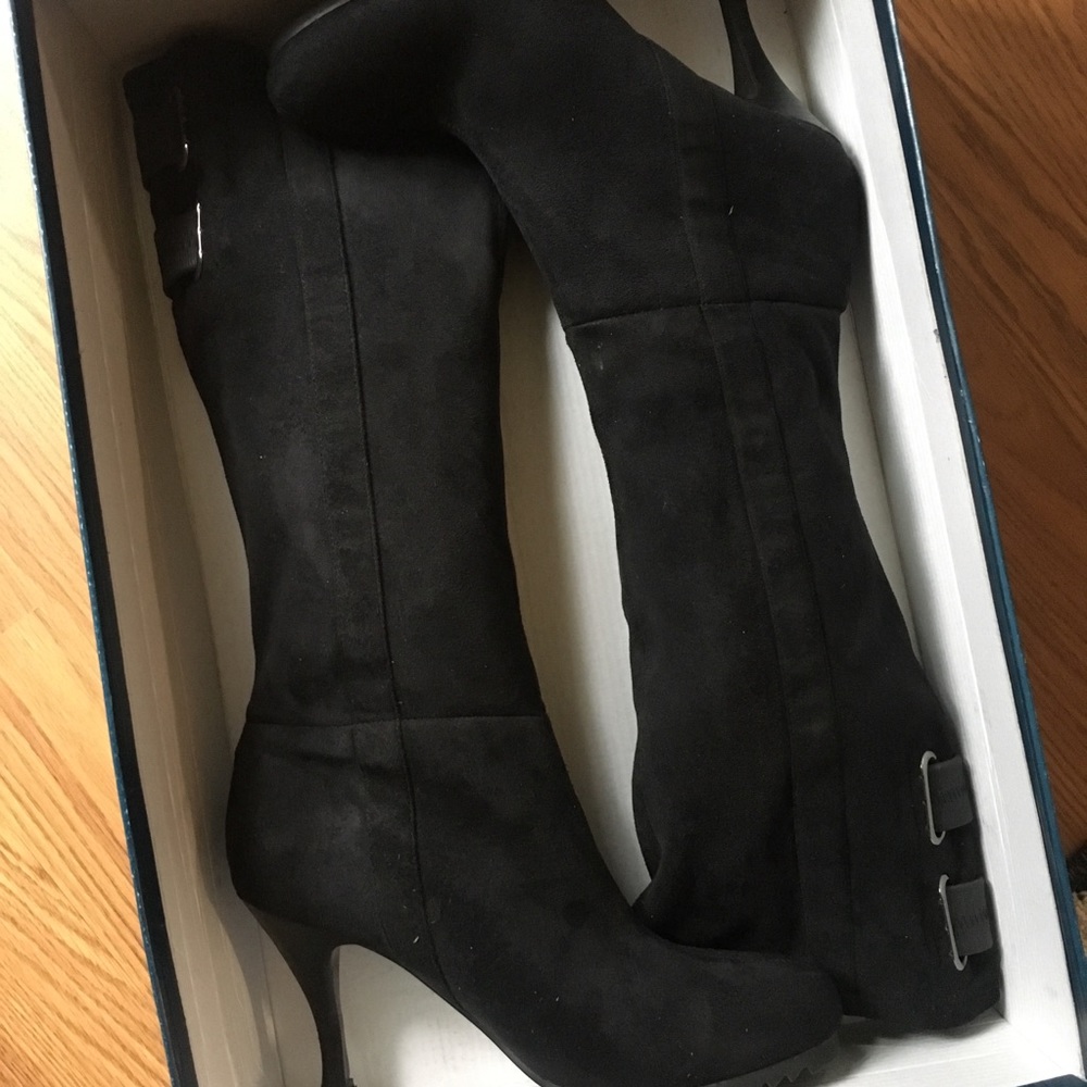 Size 8 Black Long heeled boots